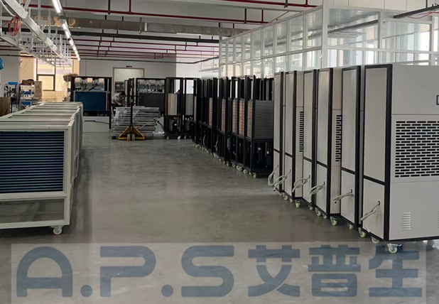 回南天”來襲，除濕機(jī)派上了大用場，大顯除濕干燥手段。